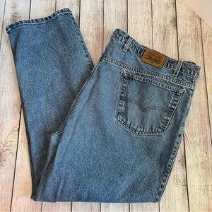 Levi’s 540 Relaxed Fit Jeans 52X30